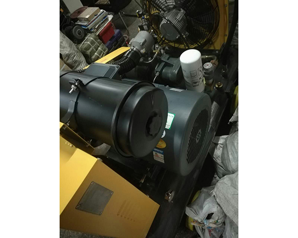 �����ѹ��