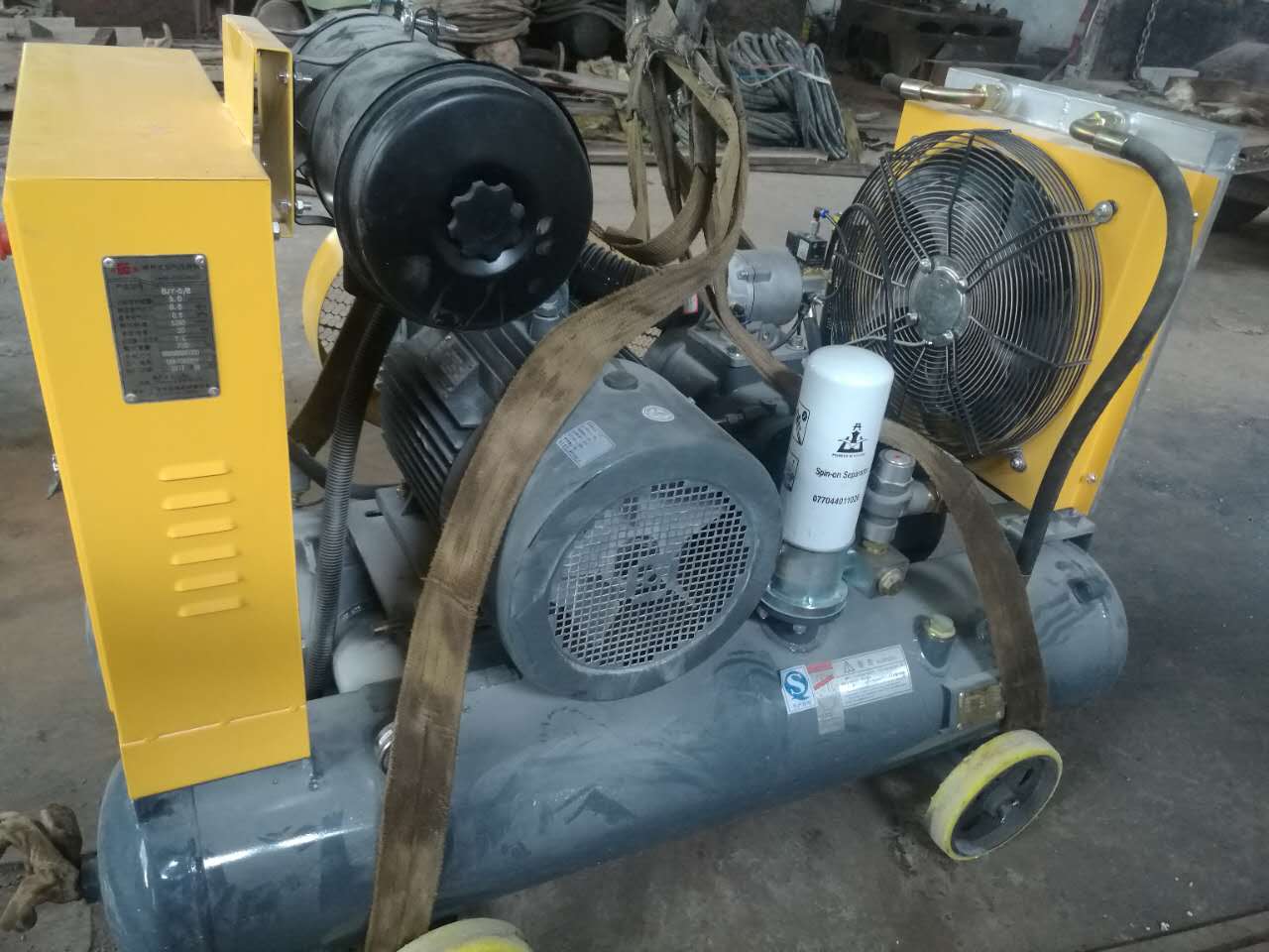 �����ѹ��